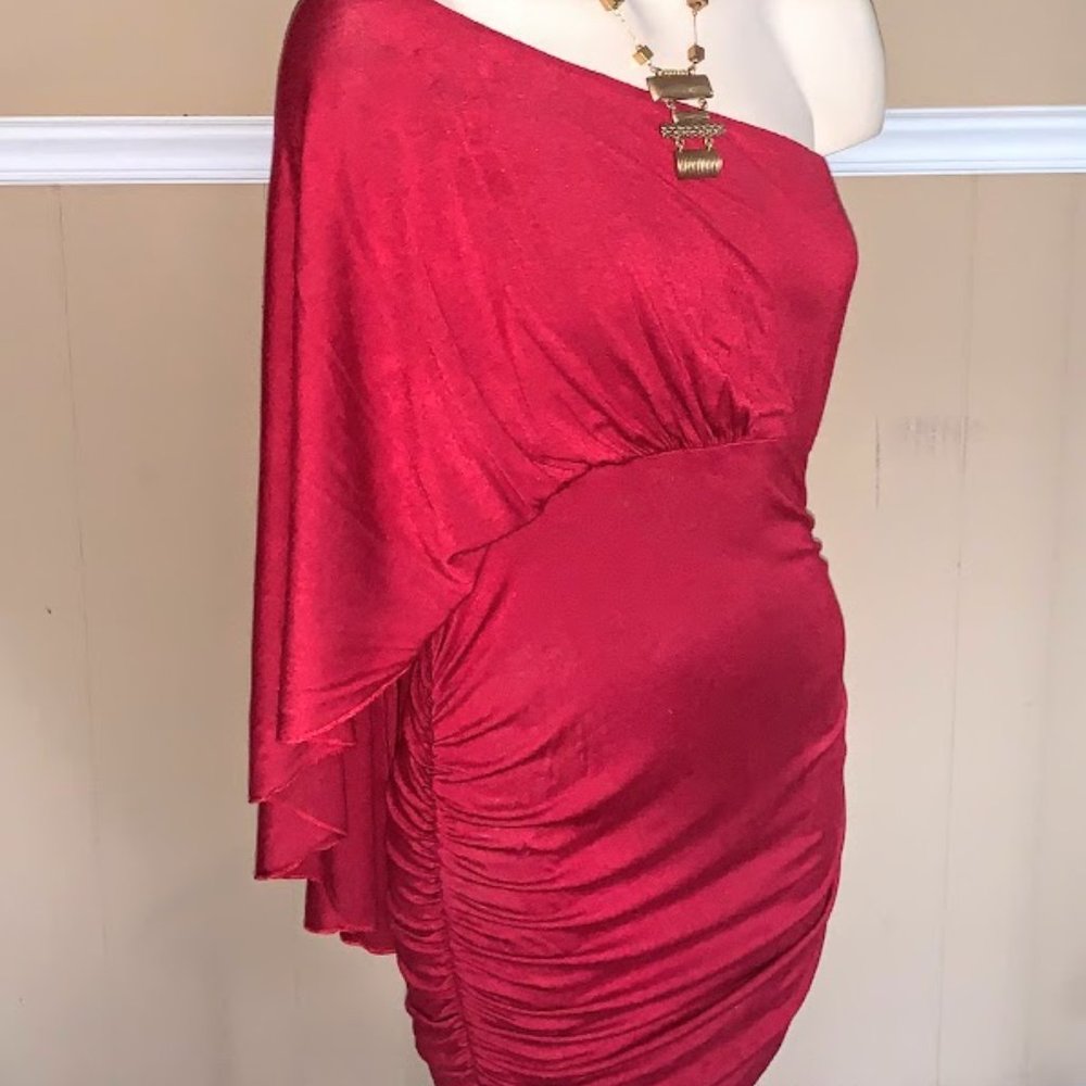 Red off the shoulder dress - Picture 2 of 6